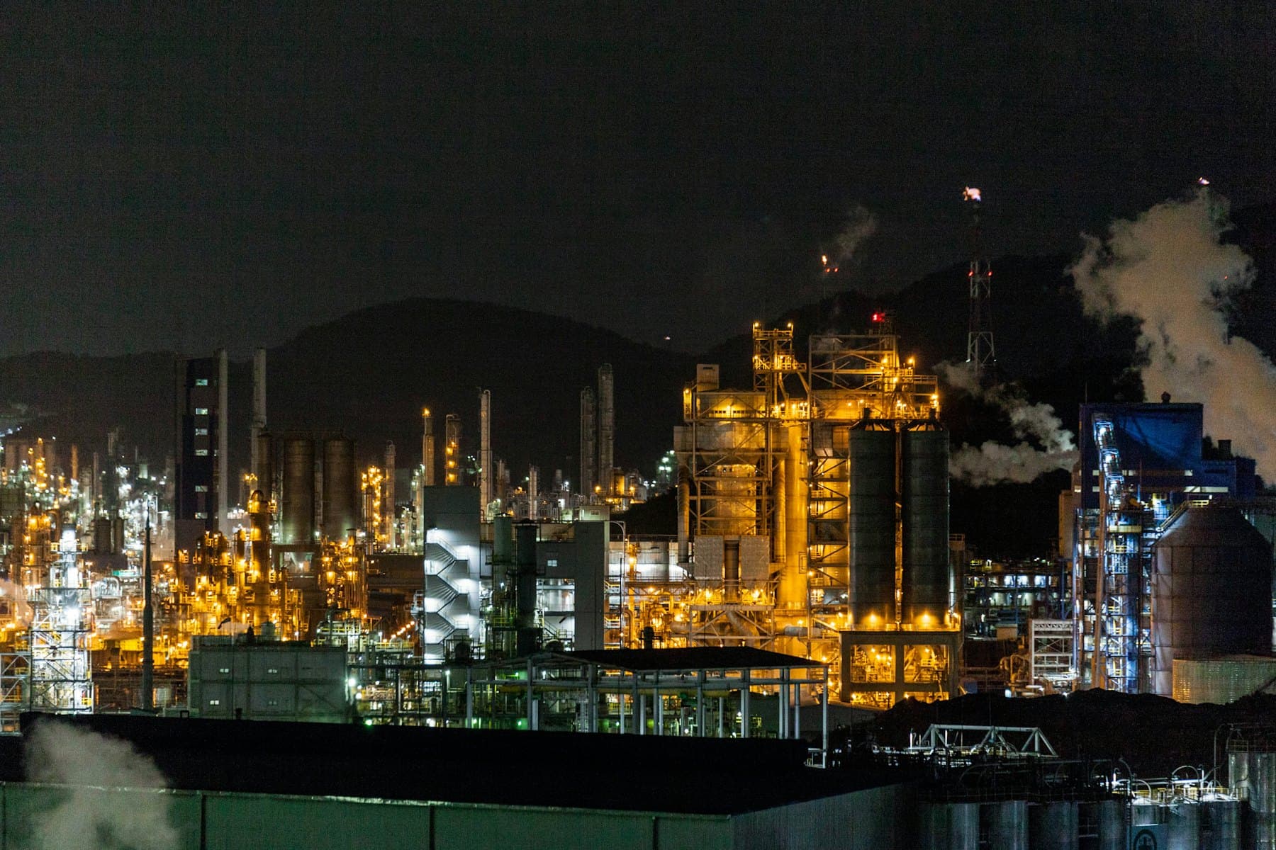 Refinery complex lit at night